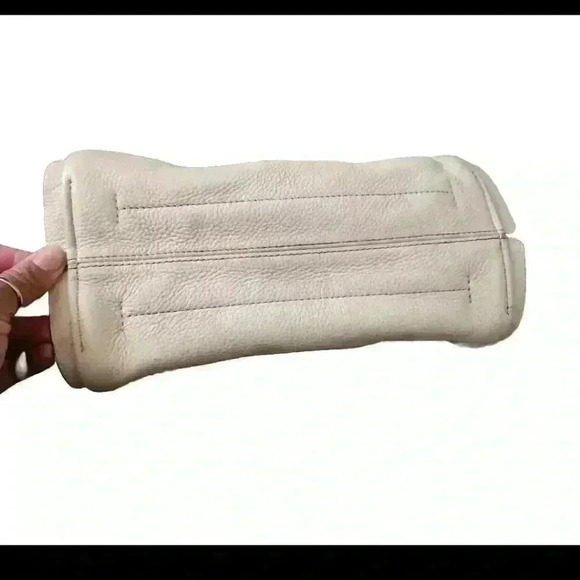 Kate Spade Knott Medium Crossbody Tote In Warm Taupe - Picture 3 of 16